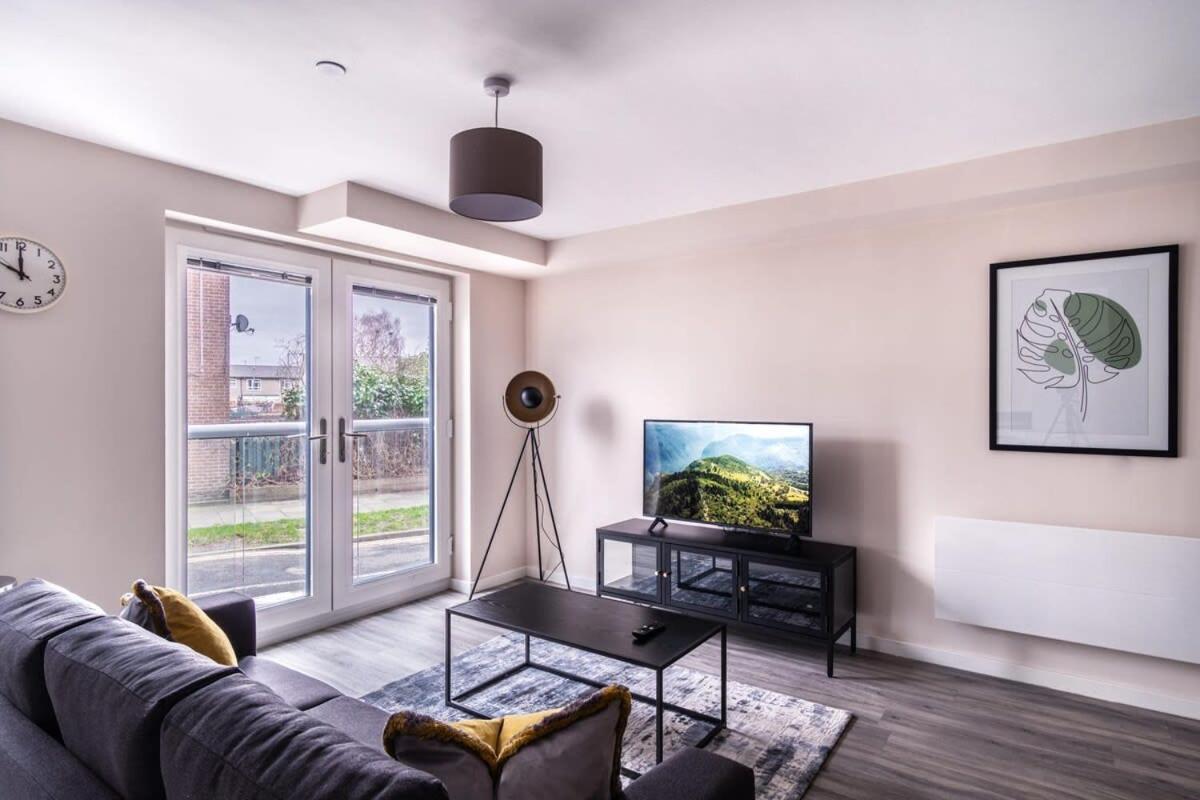 Modern & Spacious 2 Bed Apartment In Μάντσεστερ Εξωτερικό φωτογραφία